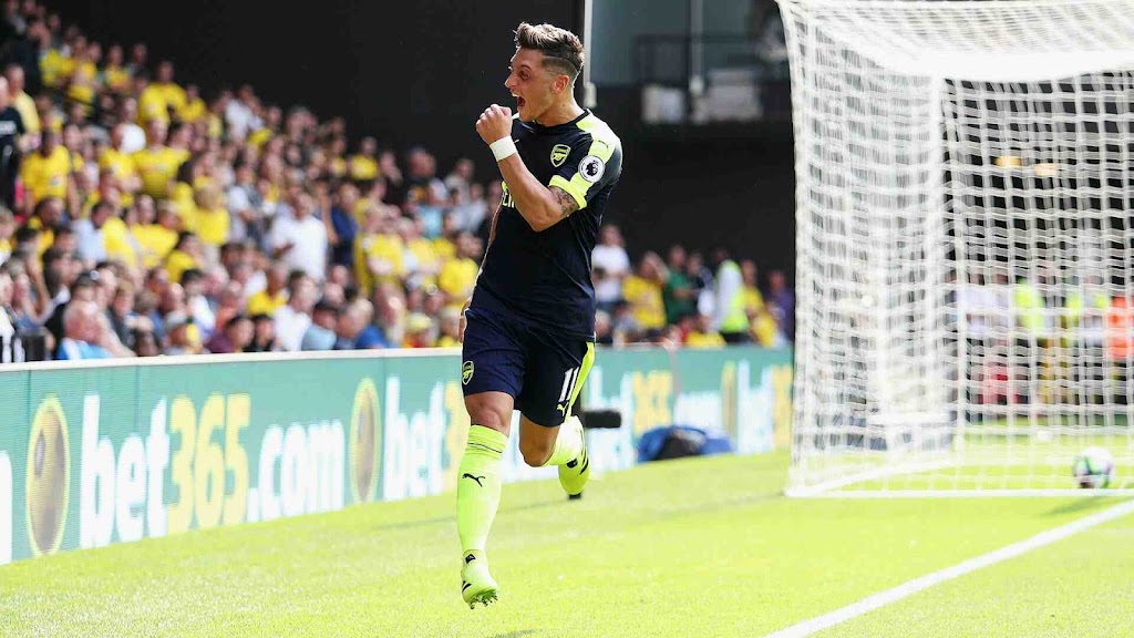 Arsenal gets their first League win as they beat Watford 3-1