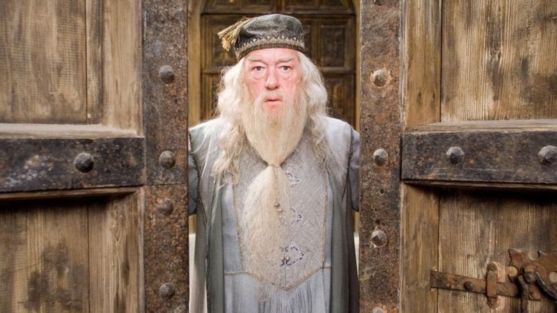 Harry Porter's Albus Dumbledore, Michael Gambon Dies at 82