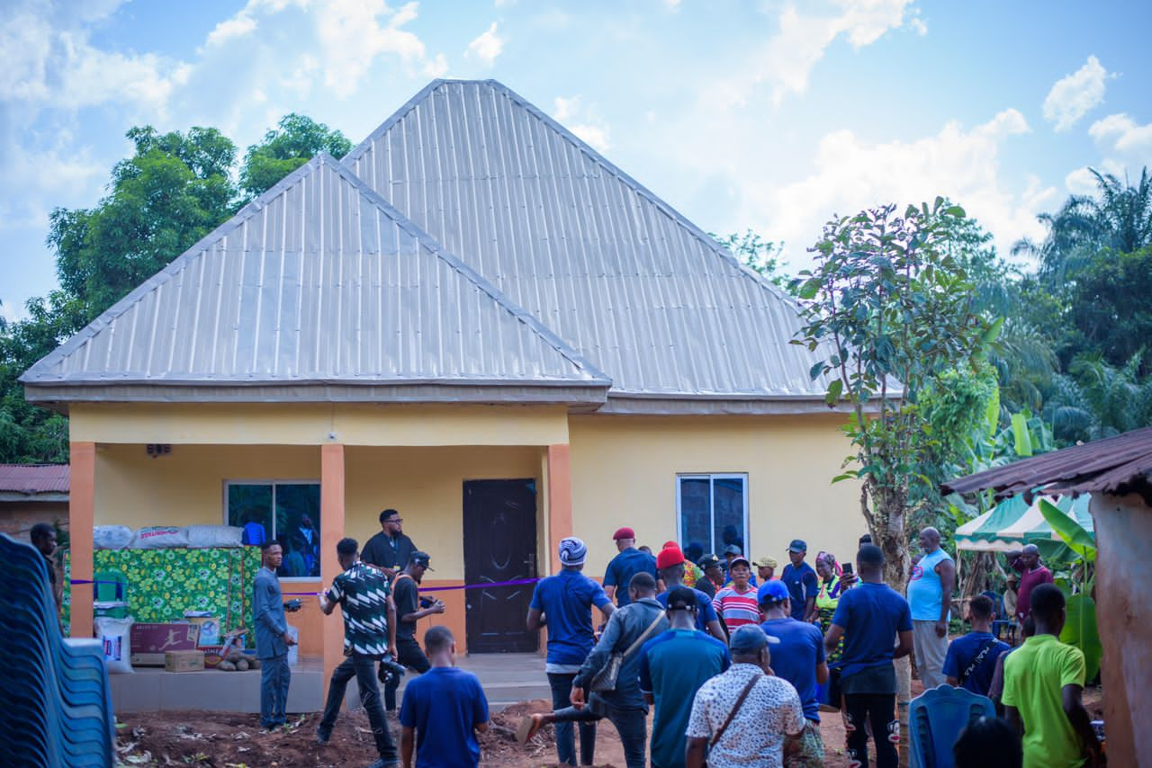 Philanthropist empowers underprivileged families with 10 houses in Anambra community