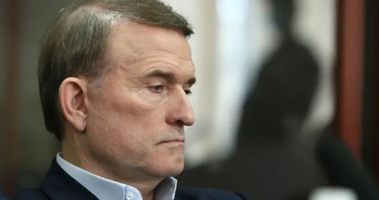 Ukraine’s opposition leader warns Zelensky could be ousted