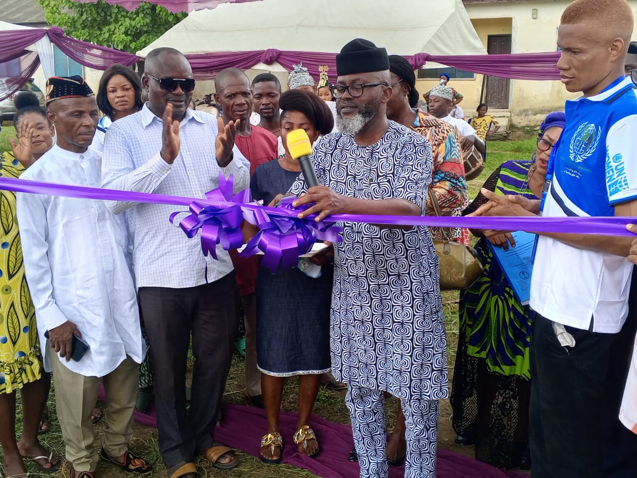 Sen Ita-Giwa inaugurates ‘garri’ processing plant for Bakassi IDPs