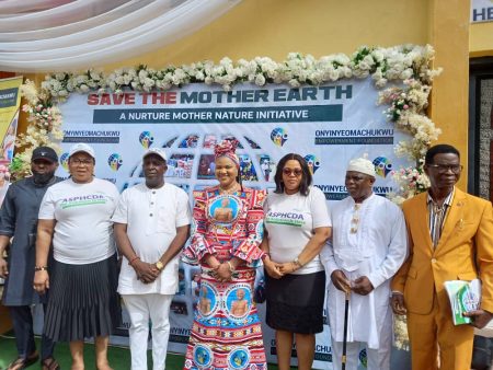 Onyinyeomachukwu Empowerment Foundation offers scholarship to 100 indigent pupils in Onitsha