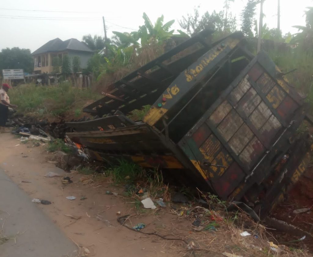 Truck Driver, Conductor Dies In Anambra Accident