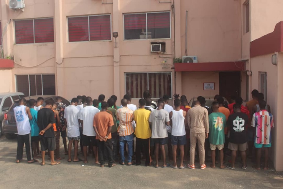 EFCC Arrests 39 for Suspected Internet Fraud in Benin City