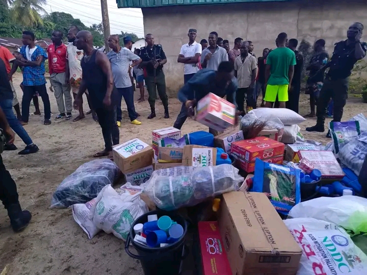 NDDC Commissioner, Orok Duke, Distributes Relief Materials To Flood Affected Communities In Cross River