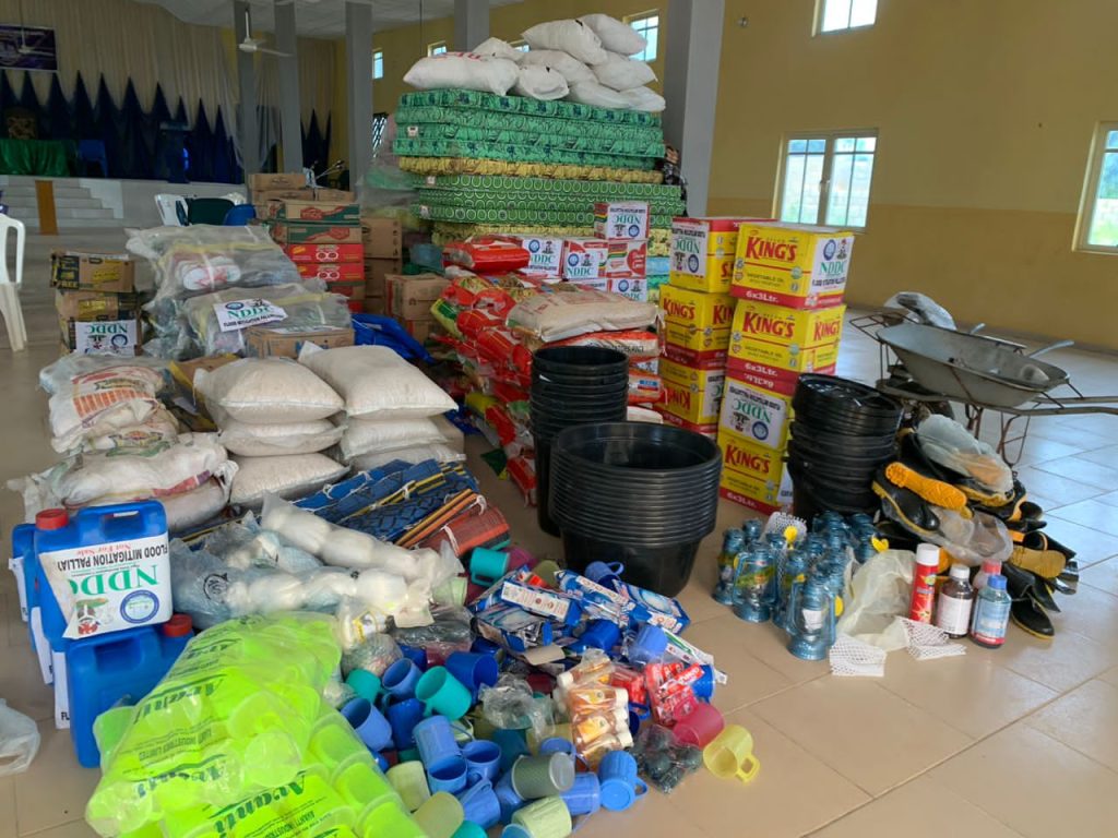 Eto Mkpe community in Akpabuyo gets NDDC relief materials worth millions of naira