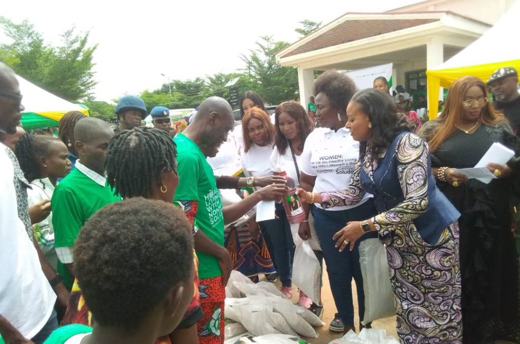 Anambra First Lady Provides Food For 5,000 Less Privileged Persons