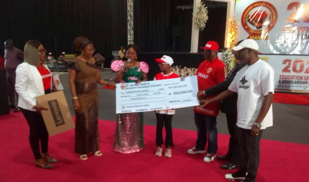 Foundation Awards Scholarship To 250 Indigent Students In Anambra