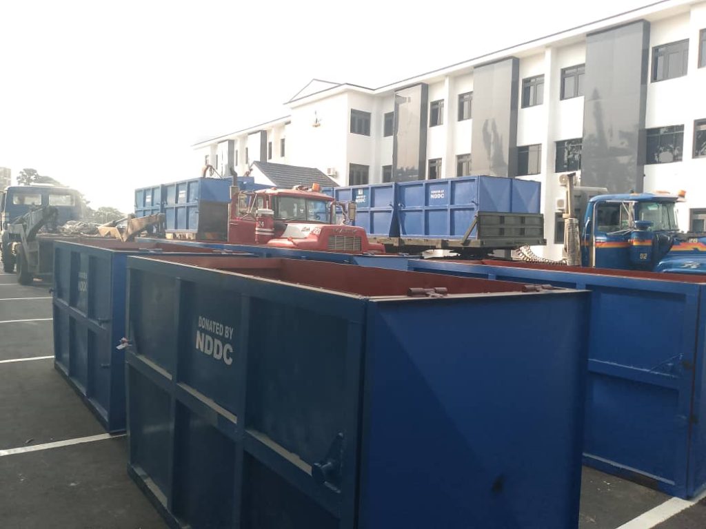 Photo Story: NDDC delivers 15 waste bins to Cross River