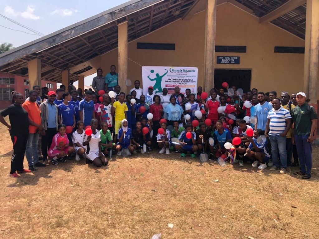 Francis Ibhawoh Foundation Holds Badminton Training in Uromi