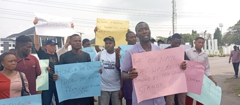 Students of Federal Polytechnic Ugep protest against plans to appoint non-indigene as rector
