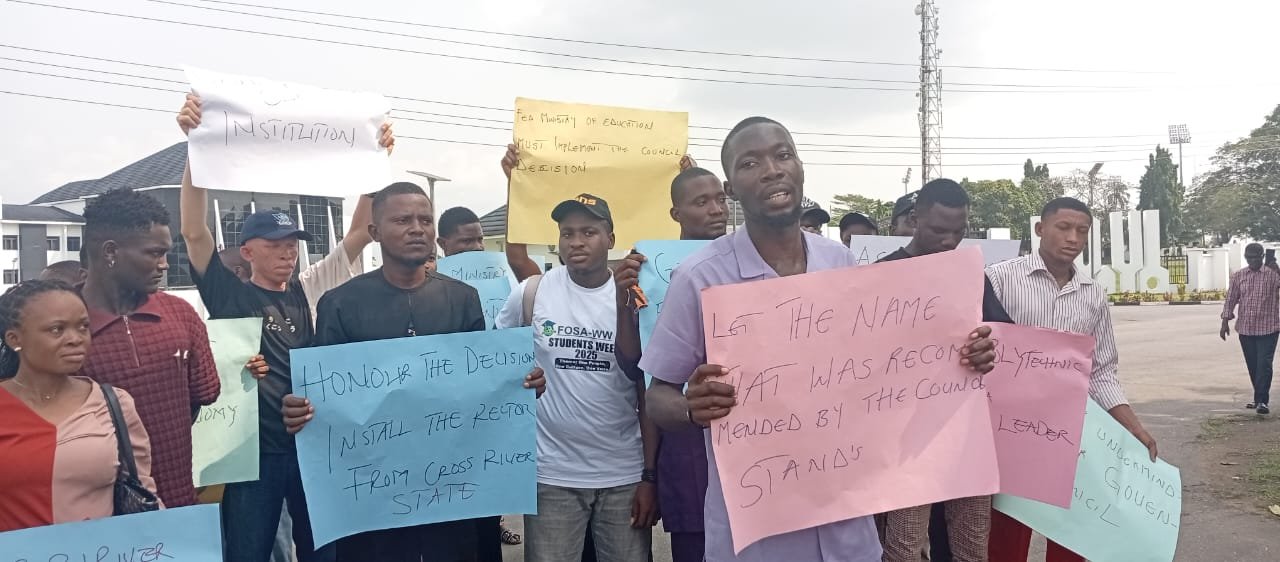 Students of Federal Polytechnic Ugep protest against plans to appoint non-indigene as rector
